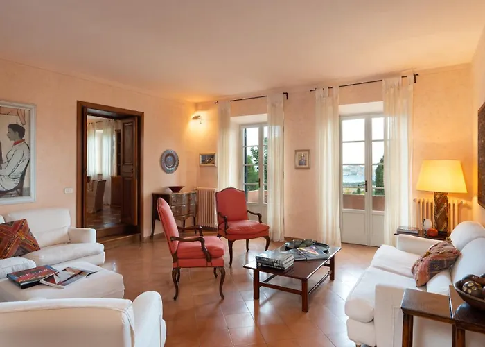 Villa Casa Del Duca 10, Emma *