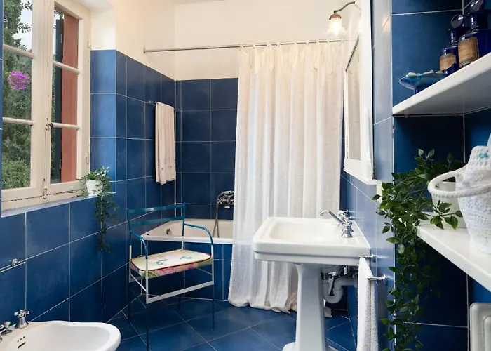 Casa Del Duca 10, Emma Portoferraio