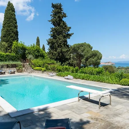 Villa Casa Del Duca 10, Emma