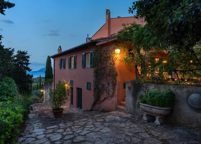 Casa Del Duca 10, Emma Вилла Портоферрайо