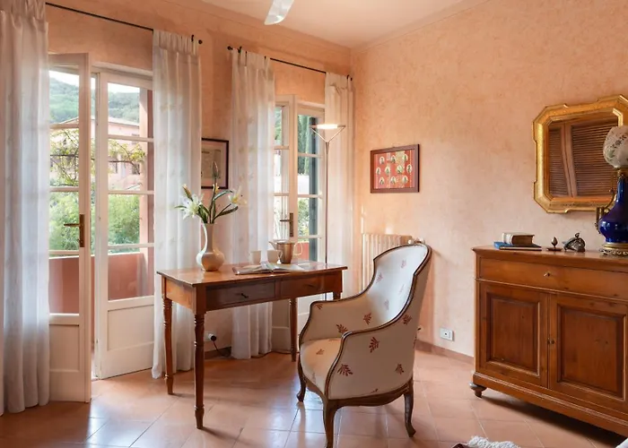 Villa Casa Del Duca 10, Emma *