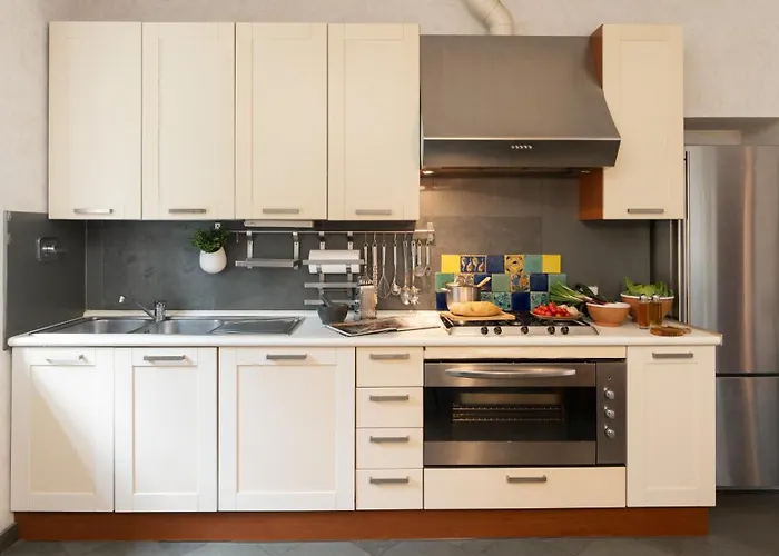 Villa Casa Del Duca 10, Emma *